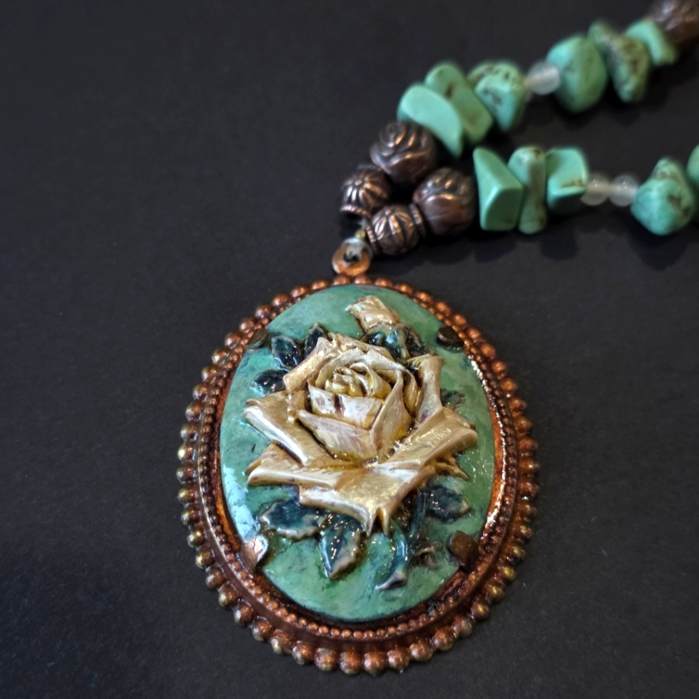 Vintage Victorian Rose Cameo Turquoise & Copper 3D Enameled Necklace - Picture 3 of 7